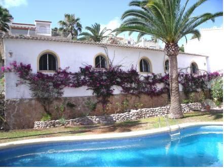 Отель Holiday home Blauet Jávea