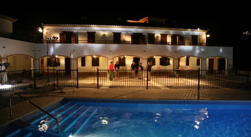 Апартаменты Apartamentos Turístico Rurales Vía Verde del Aceite