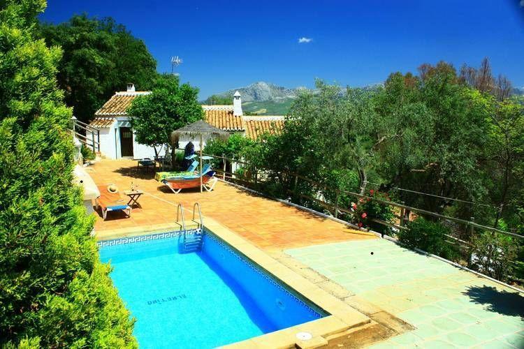 Отель Holiday Home El Retiro Casabermeja