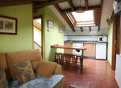 Отель Apartamentos la Regoria