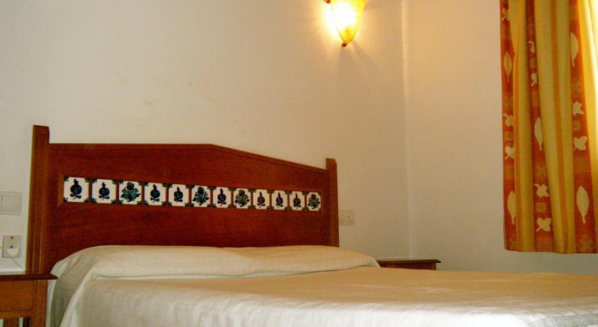 Гостевой дом Hostal Calatrava