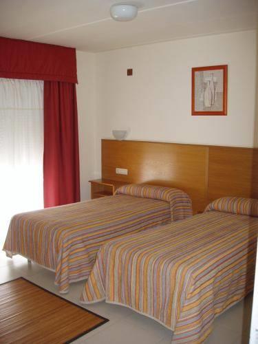 Отель Hotel Valdoviño Express
