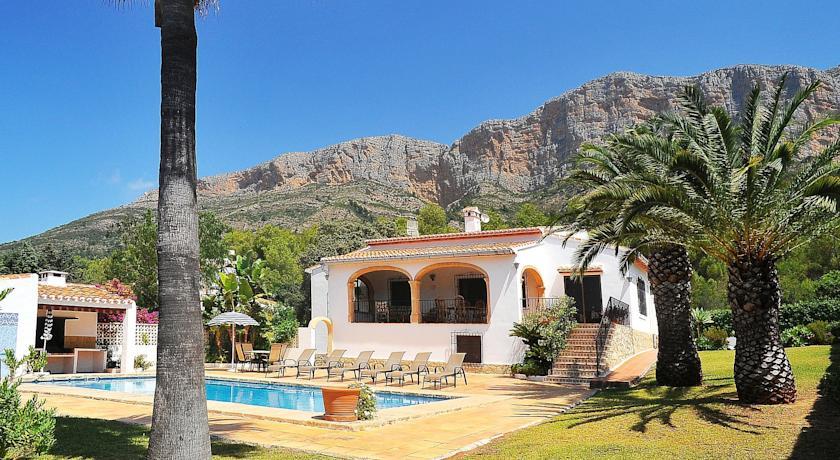 Апартаменты Holiday home Casa Escondite Jávea