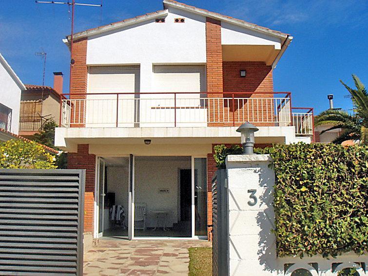 Апартаменты Holiday home Estiu Pineda De Mar