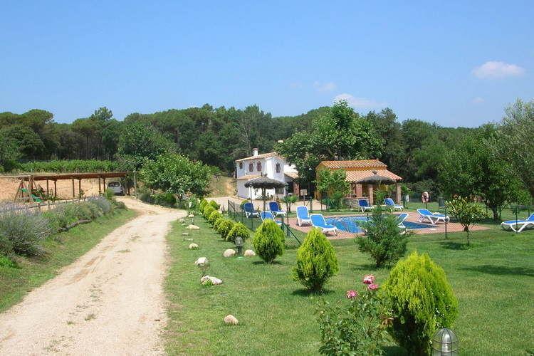 Отель Holiday Home Can Rajoler Riudarenes