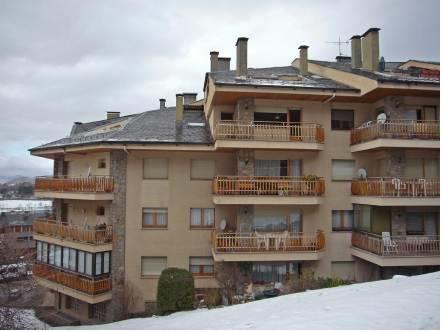 Отель Apartment Baixada Ca L' Aldran Puigcerdà