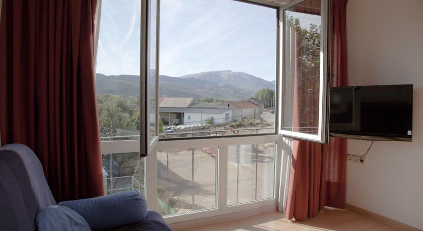 Апартаменты Apartaments Turístics Puigcerdà - Cal Bertrán
