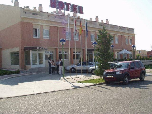Отель Hotel Ruta del Duero