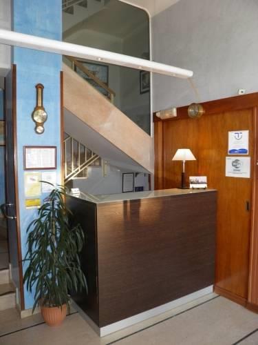 Отель Hotel Ricard