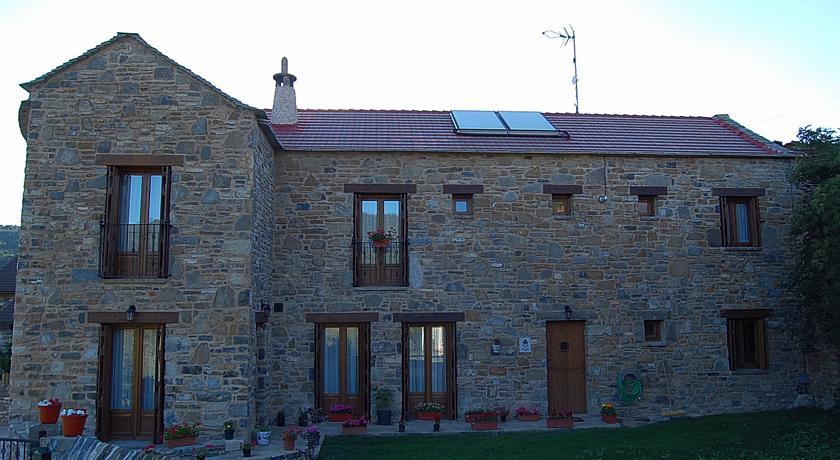 Отель Casa Rural Estarrún