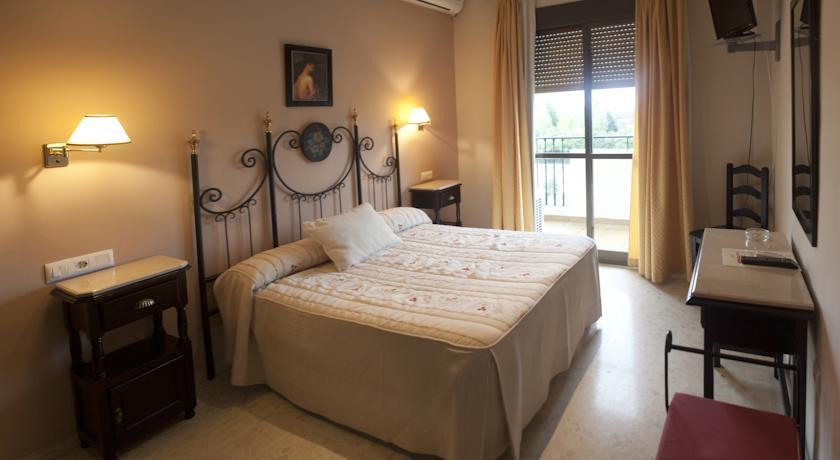 Гостевой дом Hostal San Luis