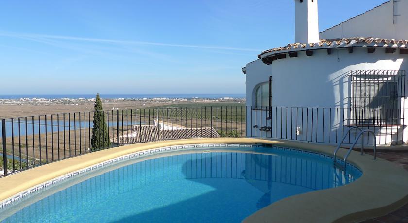 Апартаменты Holiday home Las Encinas Pego