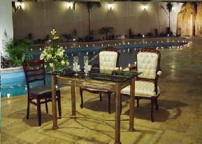 Отель Howard Johnson Royal Garden Reynosa