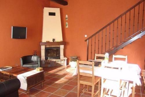 Отель Holiday Home El Cotayu De Castro Nava Asturias