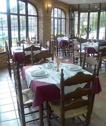 Апартаменты Aparthotel Rural Galaroza