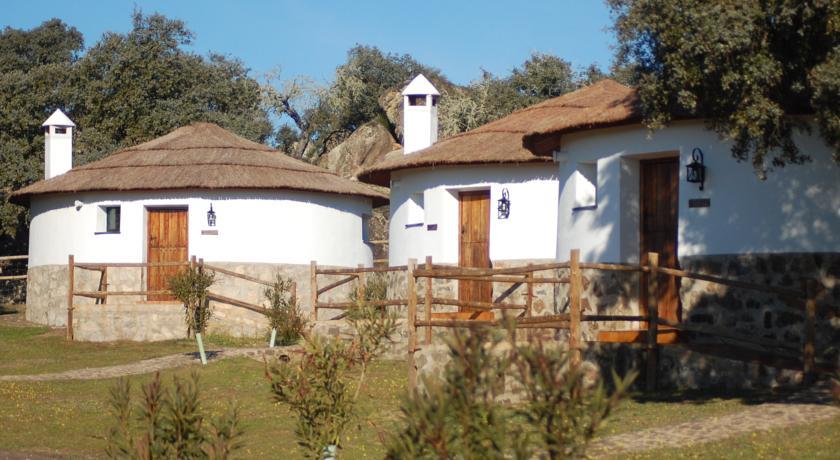 Отель Los Chozos de la Dehesa
