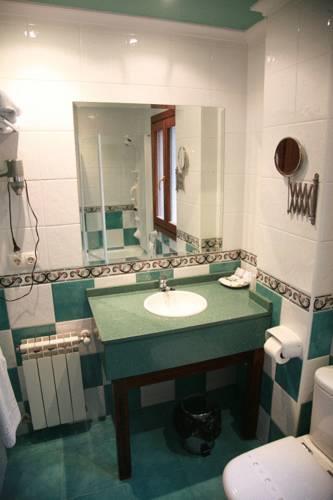 Отель Gran Hotel Rural Cela