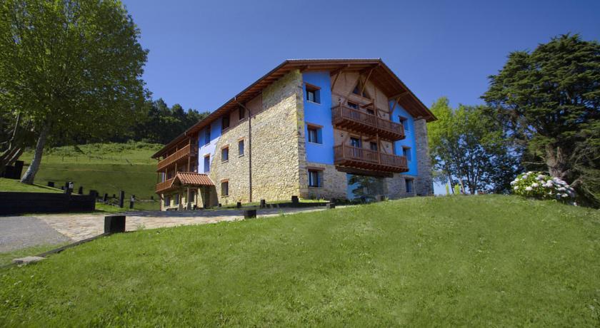 Апартаменты Hotel-Apartamento Rural Atxurra