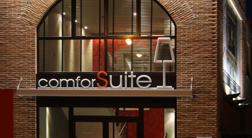 Апартаменты Aparthotel Comforsuite
