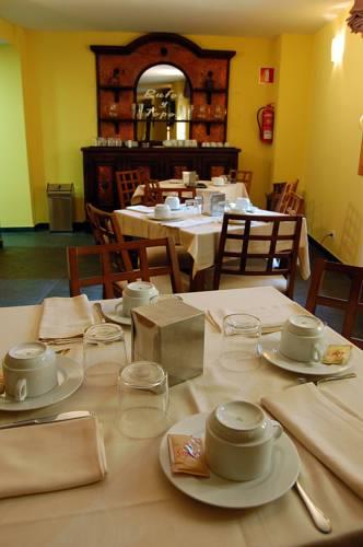 Отель Casa Rural Rufos y Topos