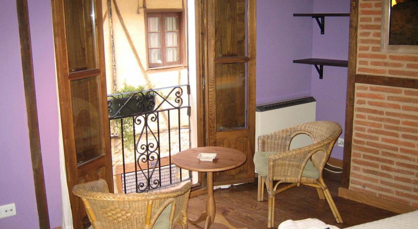 Апартаменты La Serranilla