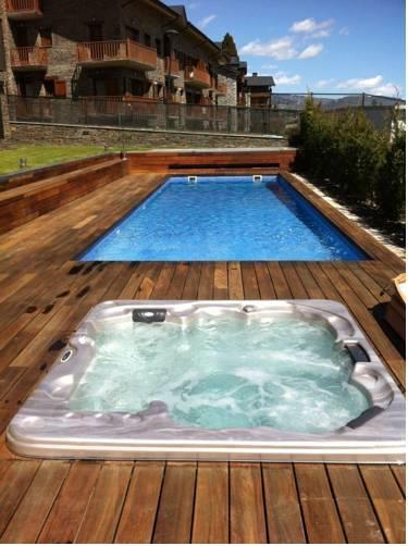 Апартаменты Apartaments Turístics Puigcerdà - La Closa