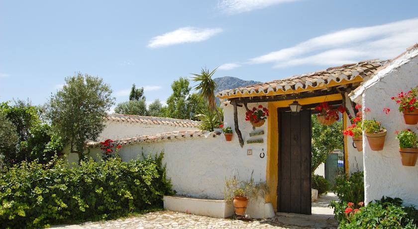 Вилла Cortijo Pulgarín Bajo