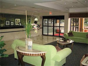 Hampton Inn Orlando-International Airport