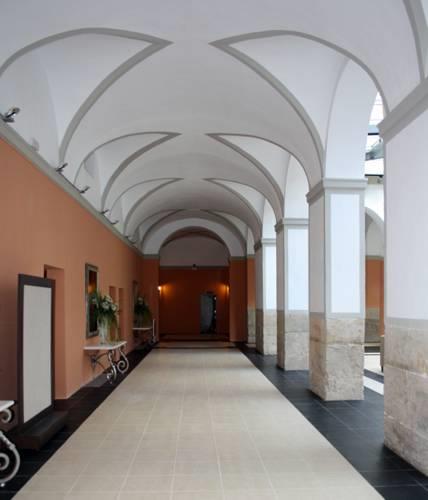 Отель Hotel Spa Martín el Humano