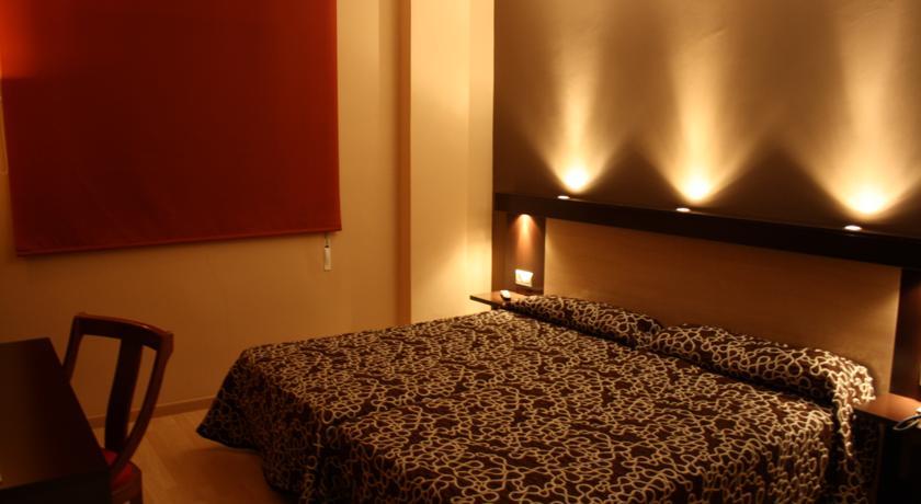 Отель Hotel Acosta Ciudad de la Música