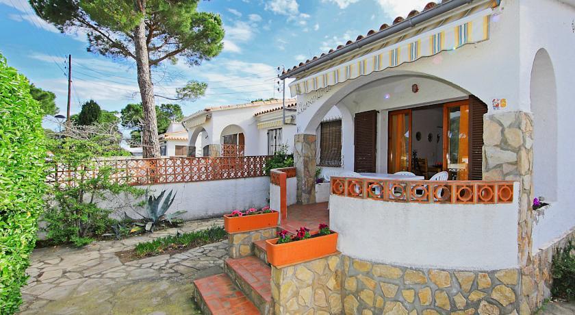 Апартаменты Holiday Home Llevantina L'Escala