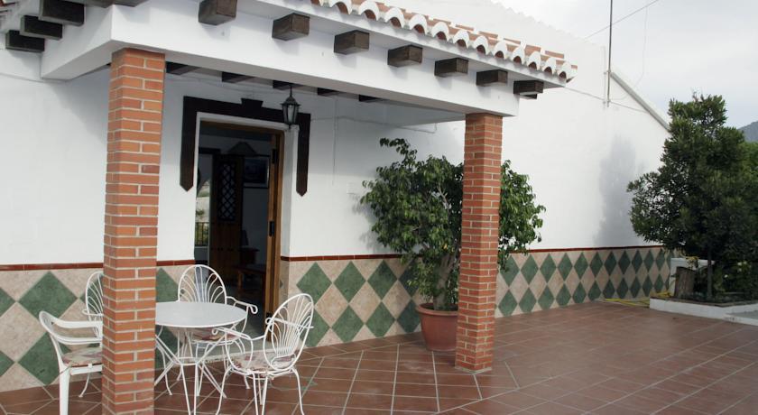 Отель Holiday Home El Lagarillo Frigiliana