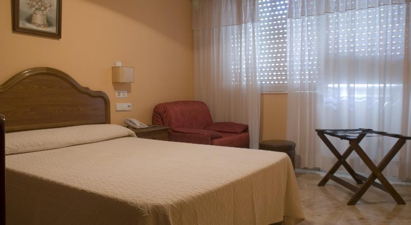 Отель Hotel Marcial