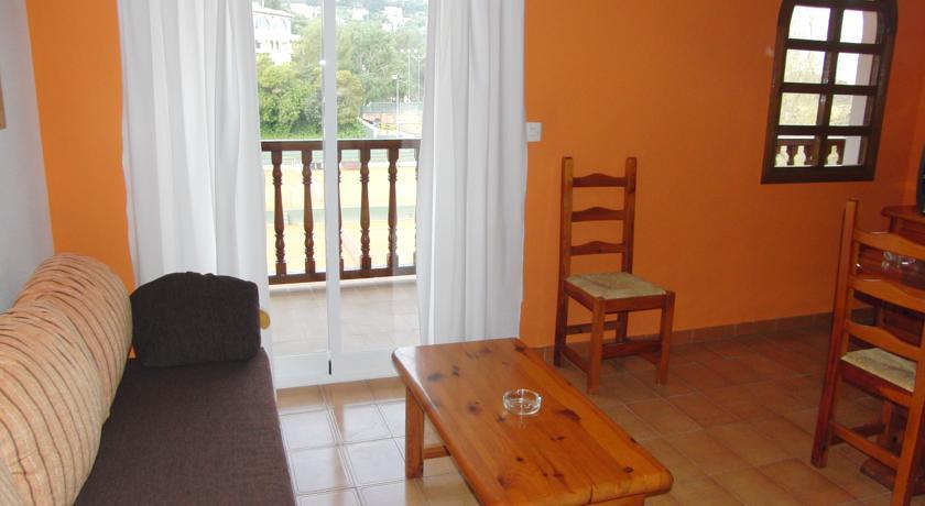 Апартаменты Apartamentos La Sella
