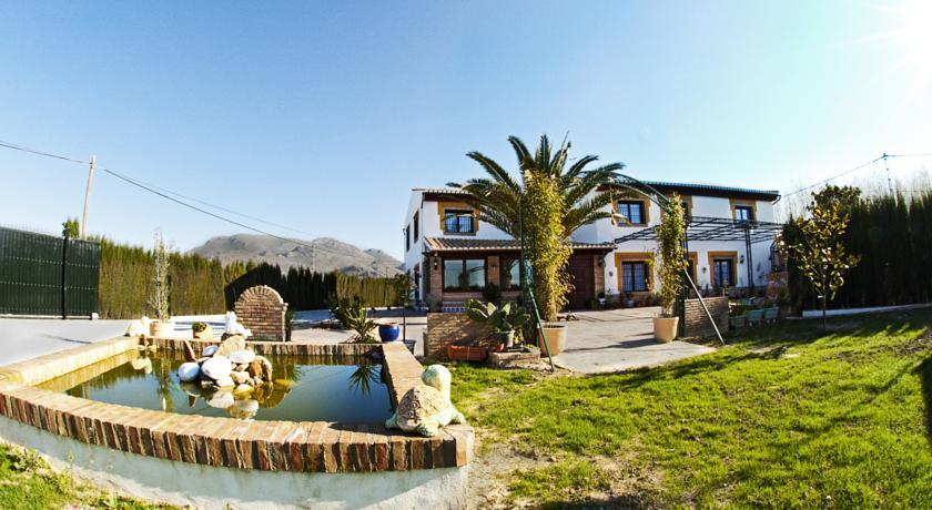 Отель Cortijo Rural Torreabeca