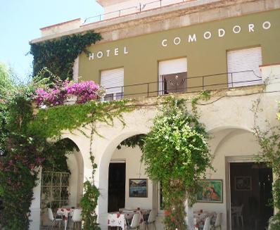 Отель Hotel Comodoro