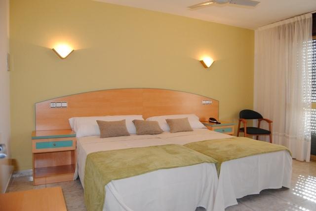 Отель Hotel Riveiro