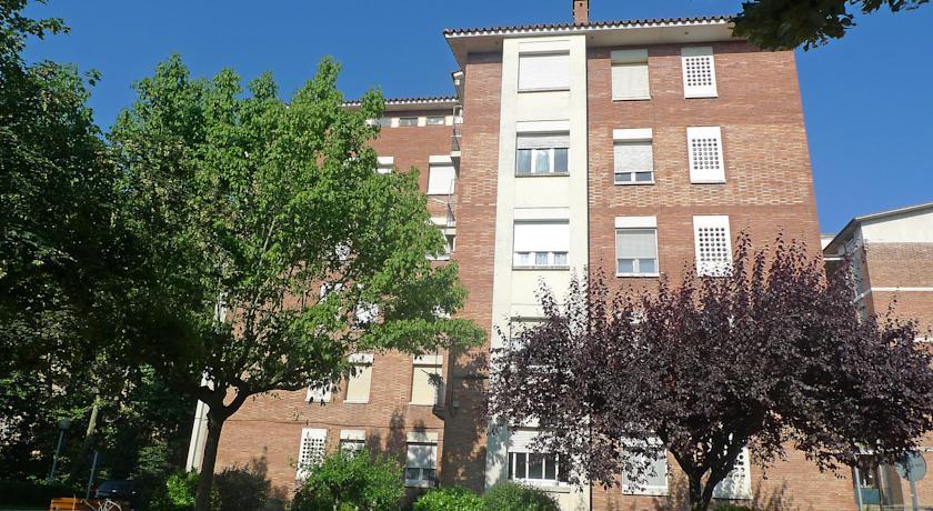 Отель Apartment Olot