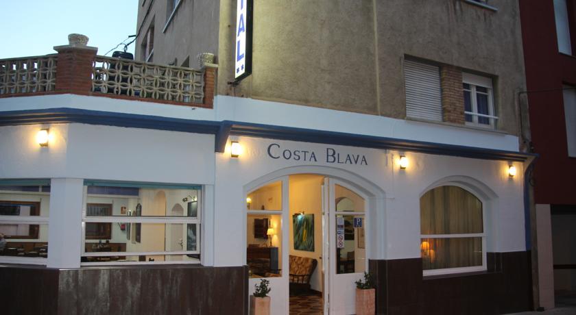 Гостевой дом Hostal Costa Blava