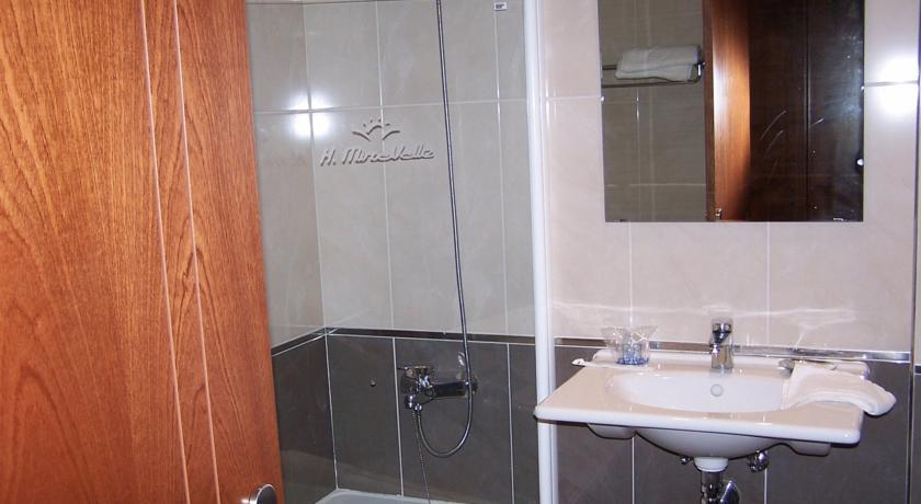 Отель Hotel Miravalle