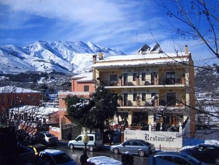 Отель Hotel Rural Serrella