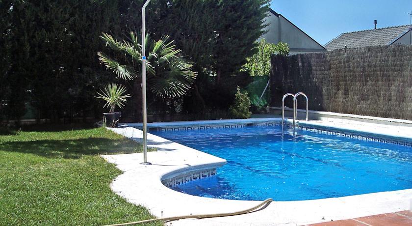 Апартаменты Holiday Home Miralrio Rivas Vaciamadrid