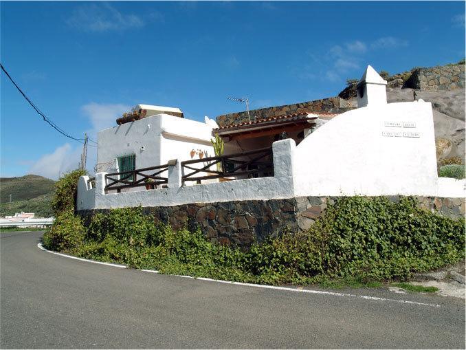 Апартаменты Casa Cueva El Caidero