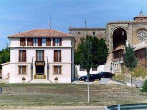 Гостевой дом Hostal Infanta Doña Leonor