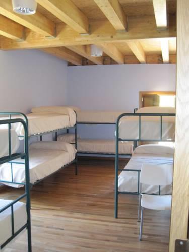 Хостел Albergue de Montfalcó