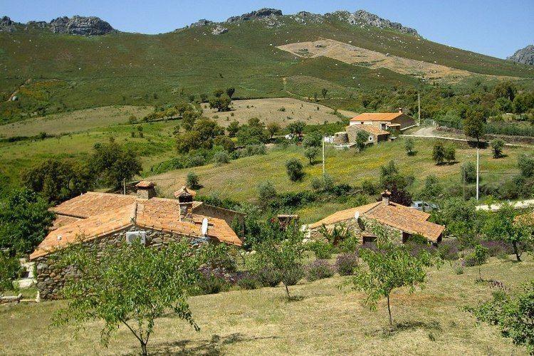 Апартаменты Holiday Home Cabana Poleo Valencia De Alcantara