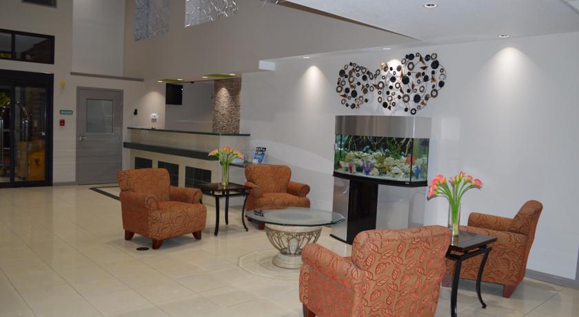 Отель Grandstay Hotel and Suites