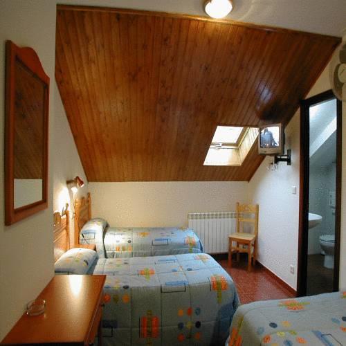 Отель Hotel Castillo d'Acher