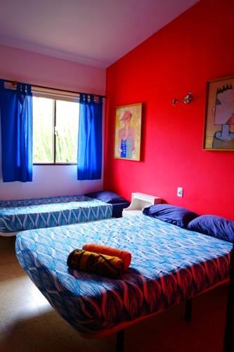 Гостевой дом Lagarto Backpackers