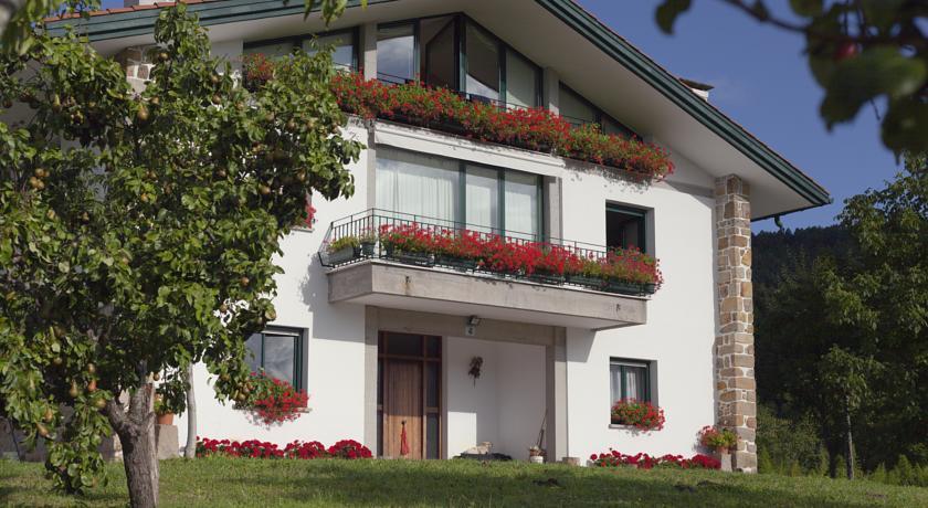 Отель Agroturismo Basarte Baserria